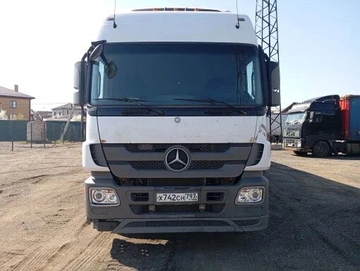 Mercedes-Benz ACTROS 4x2 Седельный тягач — фото 1