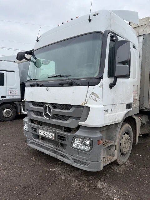Mercedes-Benz ACTROS 4x2 Седельный тягач — фото 3