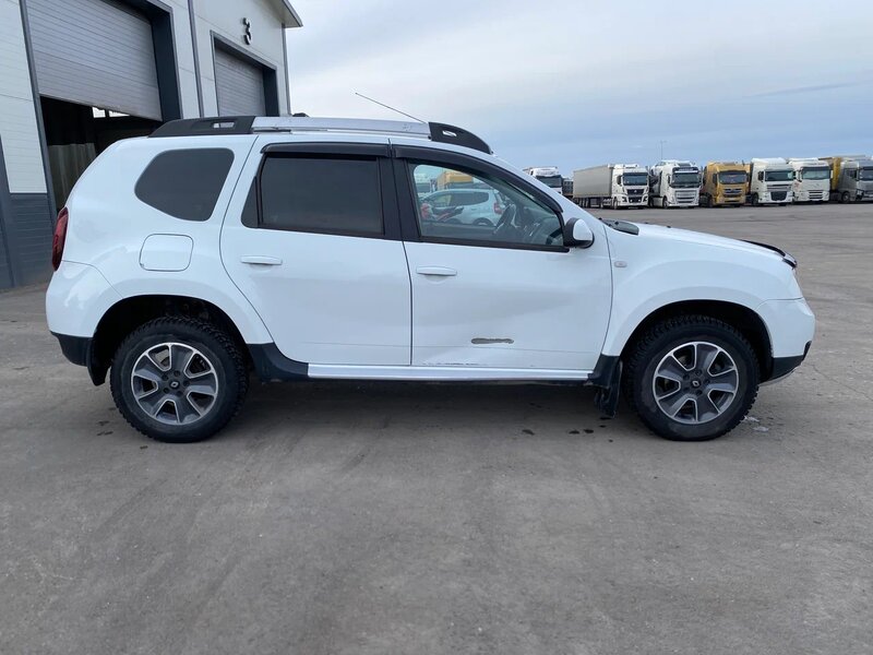 Renault DUSTER — фото 4
