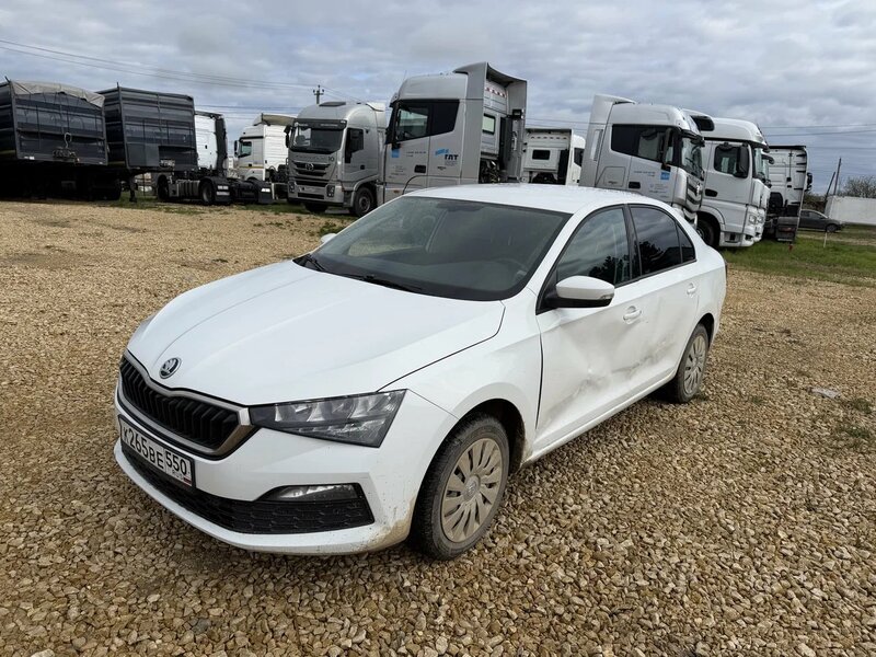 Skoda RAPID — фото 3