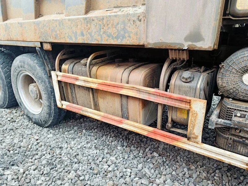 Shacman (Shaanxi) SX 6x4 Самосвал — фото 8