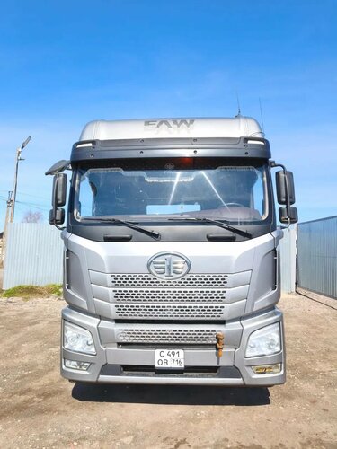 FAW JH6 6x4 Седельный тягач