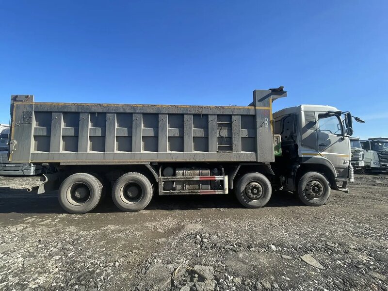 DongFeng DFH 8x4 Самосвал — фото 3