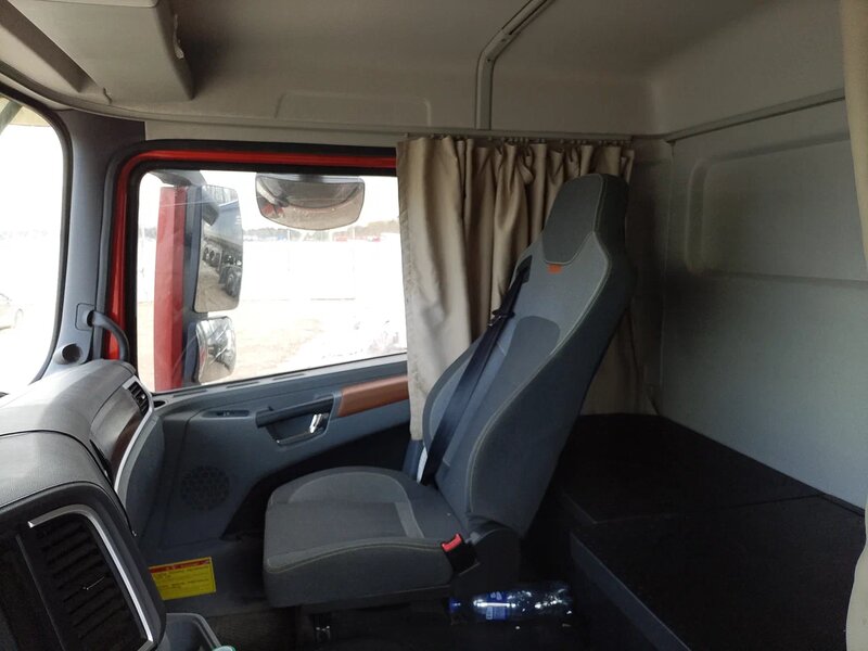 Shacman (Shaanxi) SX 8x4 Самосвал — фото 10