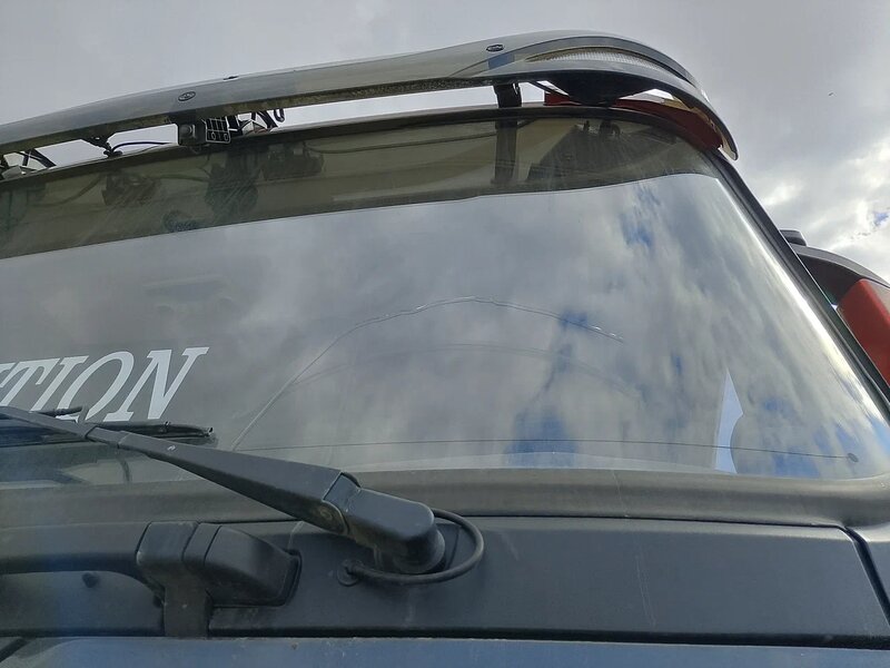Shacman (Shaanxi) SX 8x4 Самосвал — фото 13