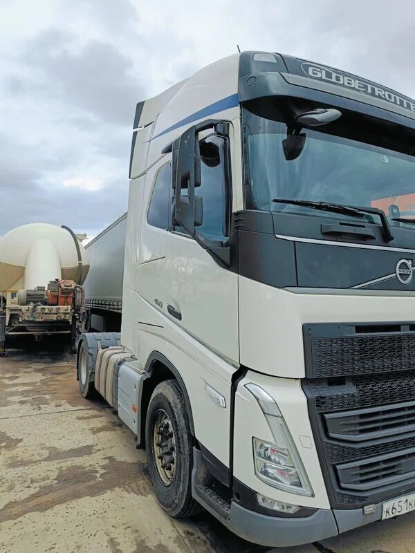 Volvo FH 4x2 Седельный тягач — фото 2