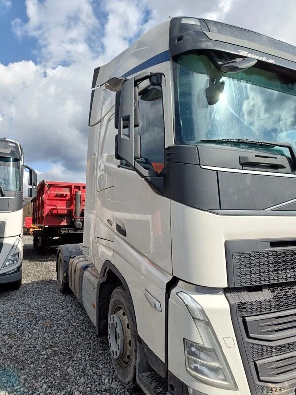 Volvo FH 4x2 Седельный тягач — фото 2