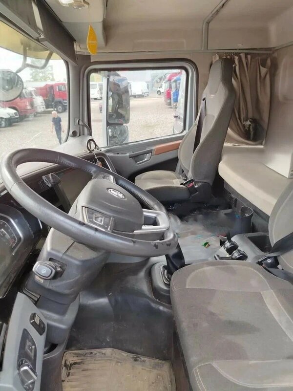 Shacman (Shaanxi) SX 6x4 Самосвал — фото 8
