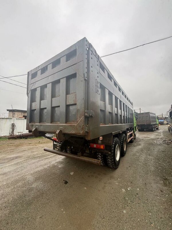 Shacman (Shaanxi) SX 8x4 Самосвал — фото 5