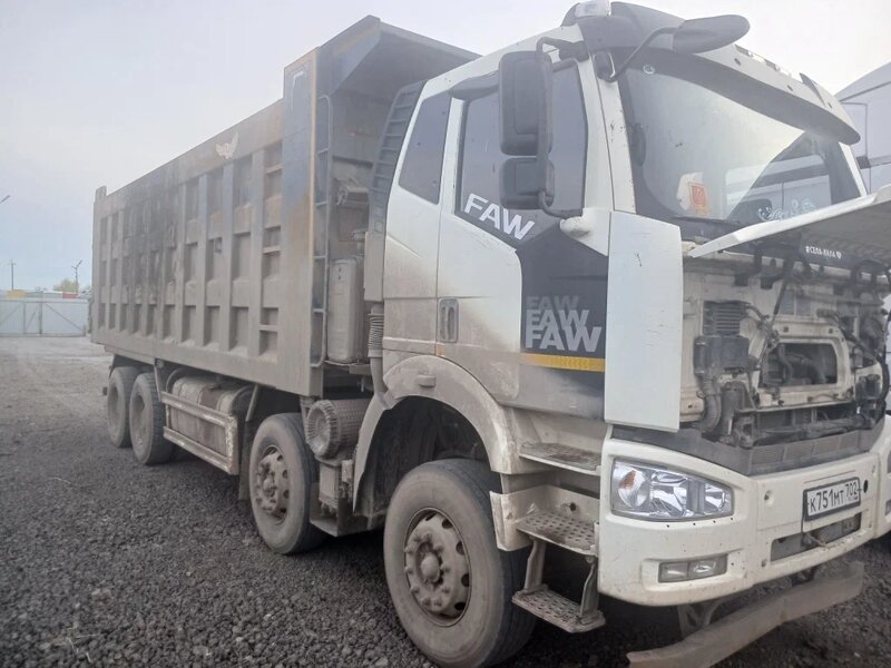 FAW CA 3310 8x4 Самосвал — фото 1