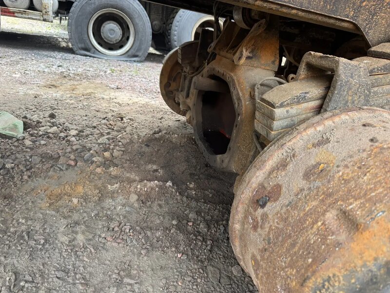 Shacman (Shaanxi) SX 8x4 Самосвал — фото 14