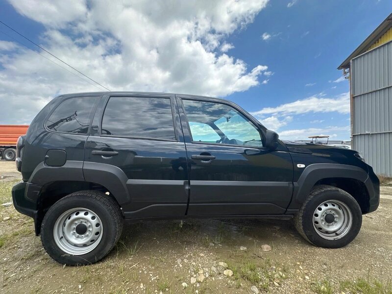 LADA Niva Travel — фото 5
