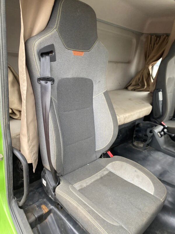 Shacman (Shaanxi) SX 8x4 Самосвал — фото 14