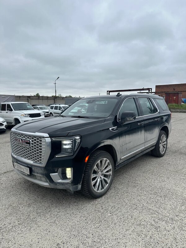 GMC YUKON — фото 3