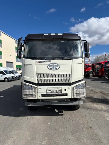 FAW J6 6x6 Самосвал