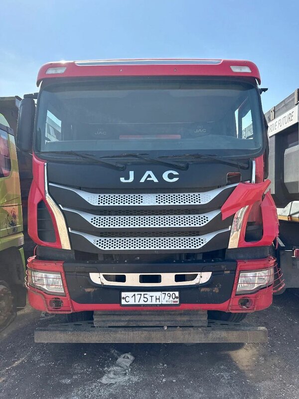 JAC N410 8x4 Самосвал — фото 1