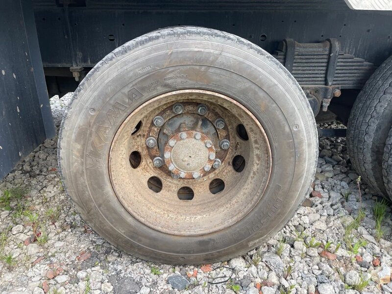 Isuzu Giga 6x4 Автовышка — фото 15