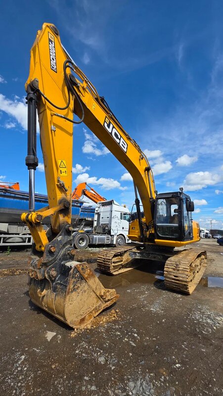 JCB JS 205 Экскаватор — фото 1