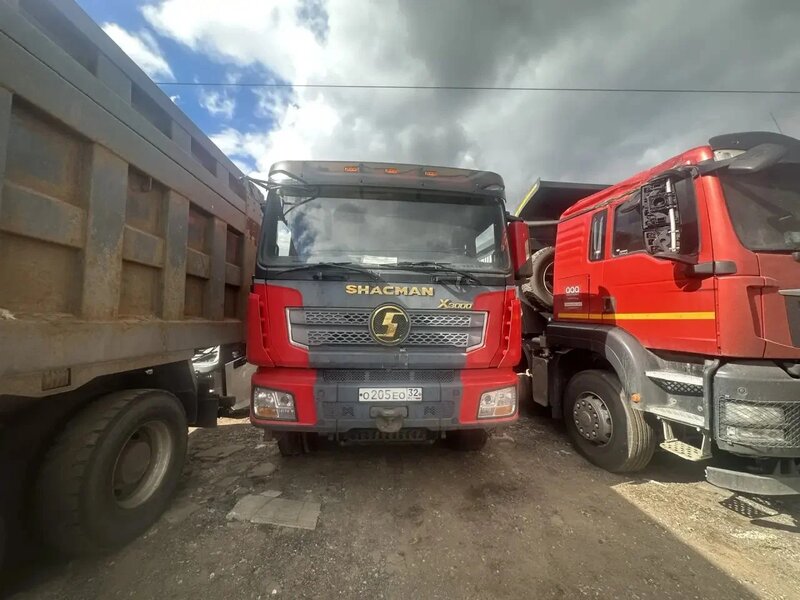 Shacman (Shaanxi) SX 8x4 Самосвал — фото 1