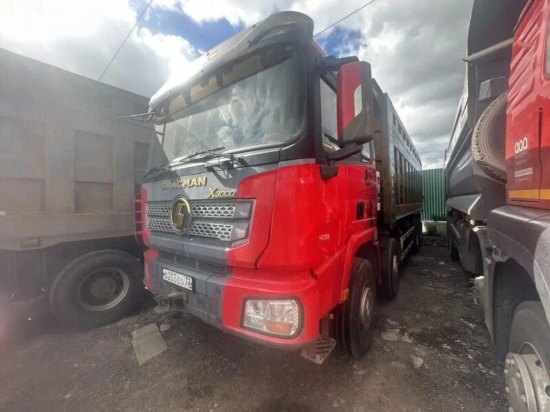 Shacman (Shaanxi) SX 8x4 Самосвал — фото 2