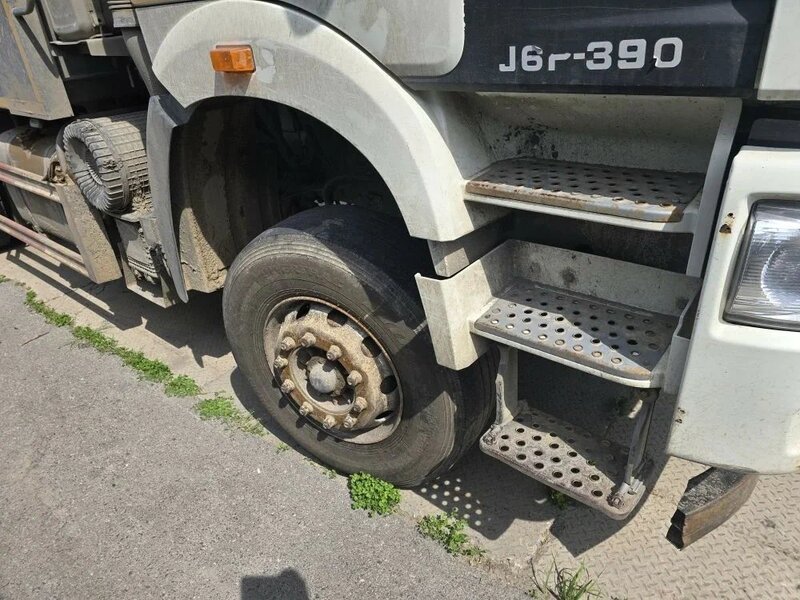 FAW J6 6x4 Самосвал — фото 9