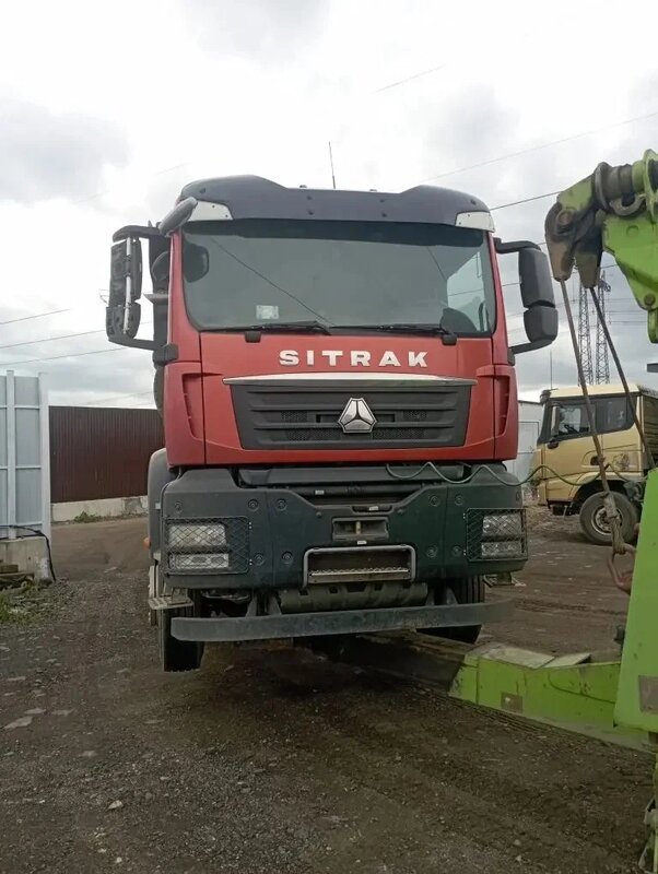 SITRAK C7H 8x4 Самосвал — фото 1