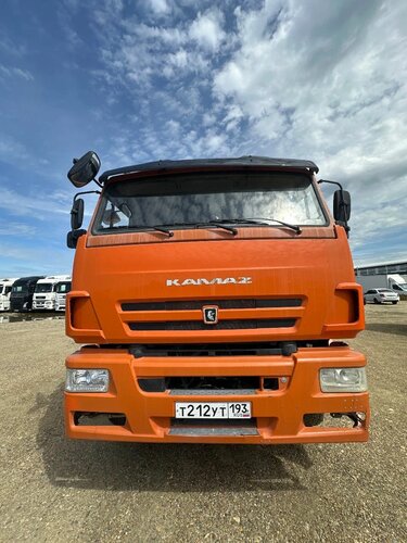 Туймазинский завод автобетоновозов 5814 на шасси КамАЗ 6520 6x4 Автобетоносмеситель