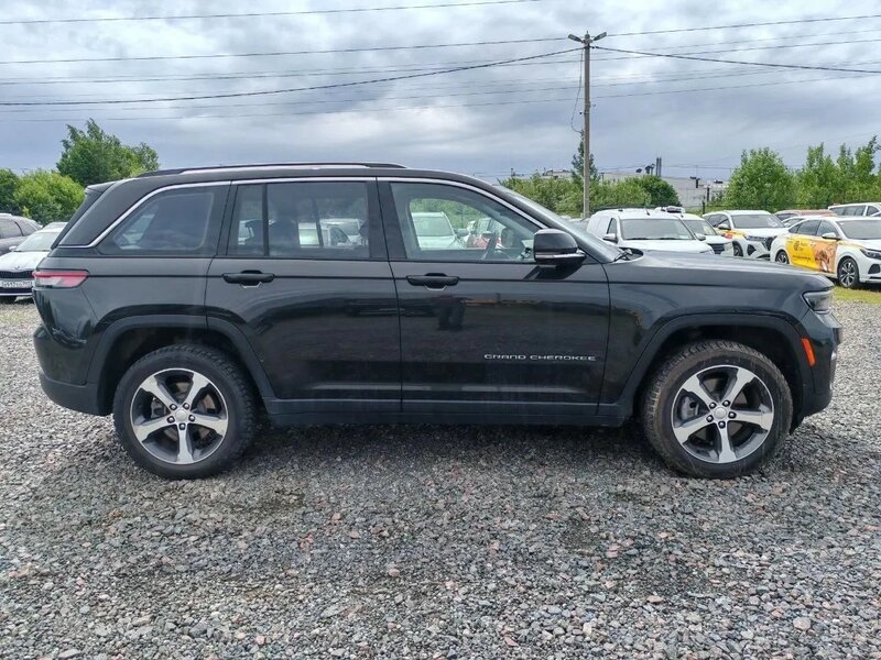 Jeep GRAND CHEROKEE — фото 5