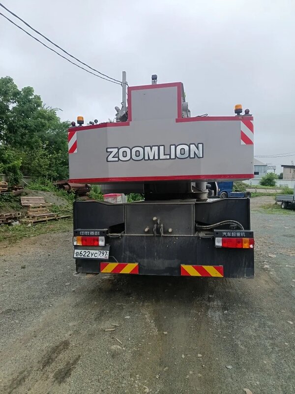 Zoomlion ZTC 6x4 Автокран — фото 7