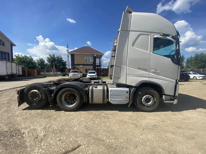 Volvo FM 6x2 Седельный тягач — фото 4
