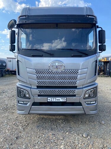 FAW JH6 6x4 Седельный тягач
