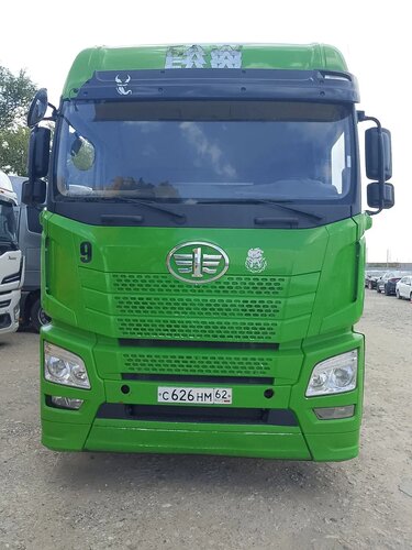 FAW JH6 6x4 Седельный тягач